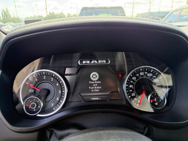 Used 2025 Diamond Black Crystal Pearlcoat Ram Laramie image 8