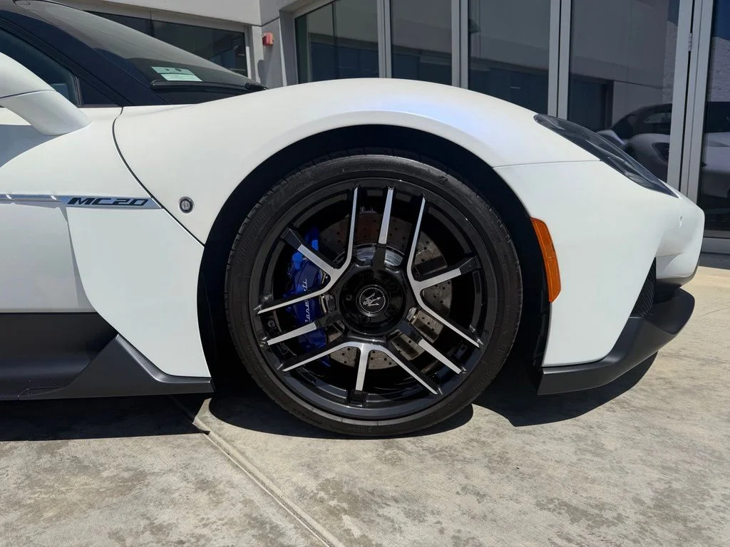 Used 2023 Bianco Audace Matte Maserati Cielo image 10