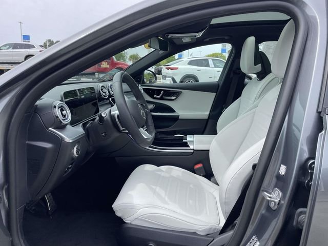 Used 2025  Mercedes-Benz C 300 image 14
