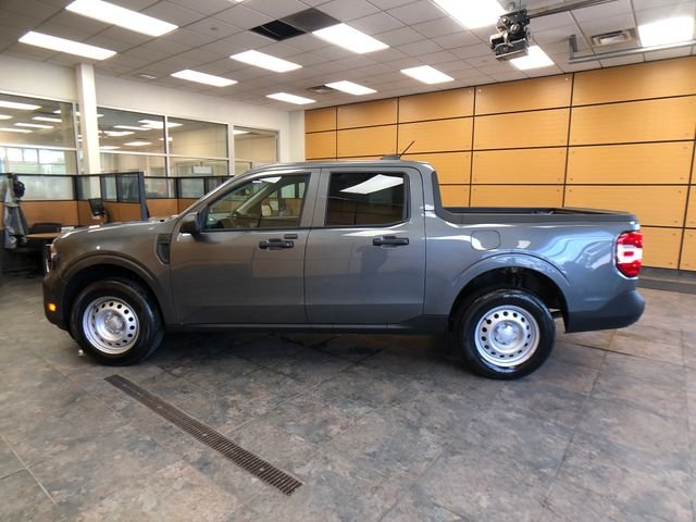 New 2026 Carbonized Gray Metallic Ford XL image 4