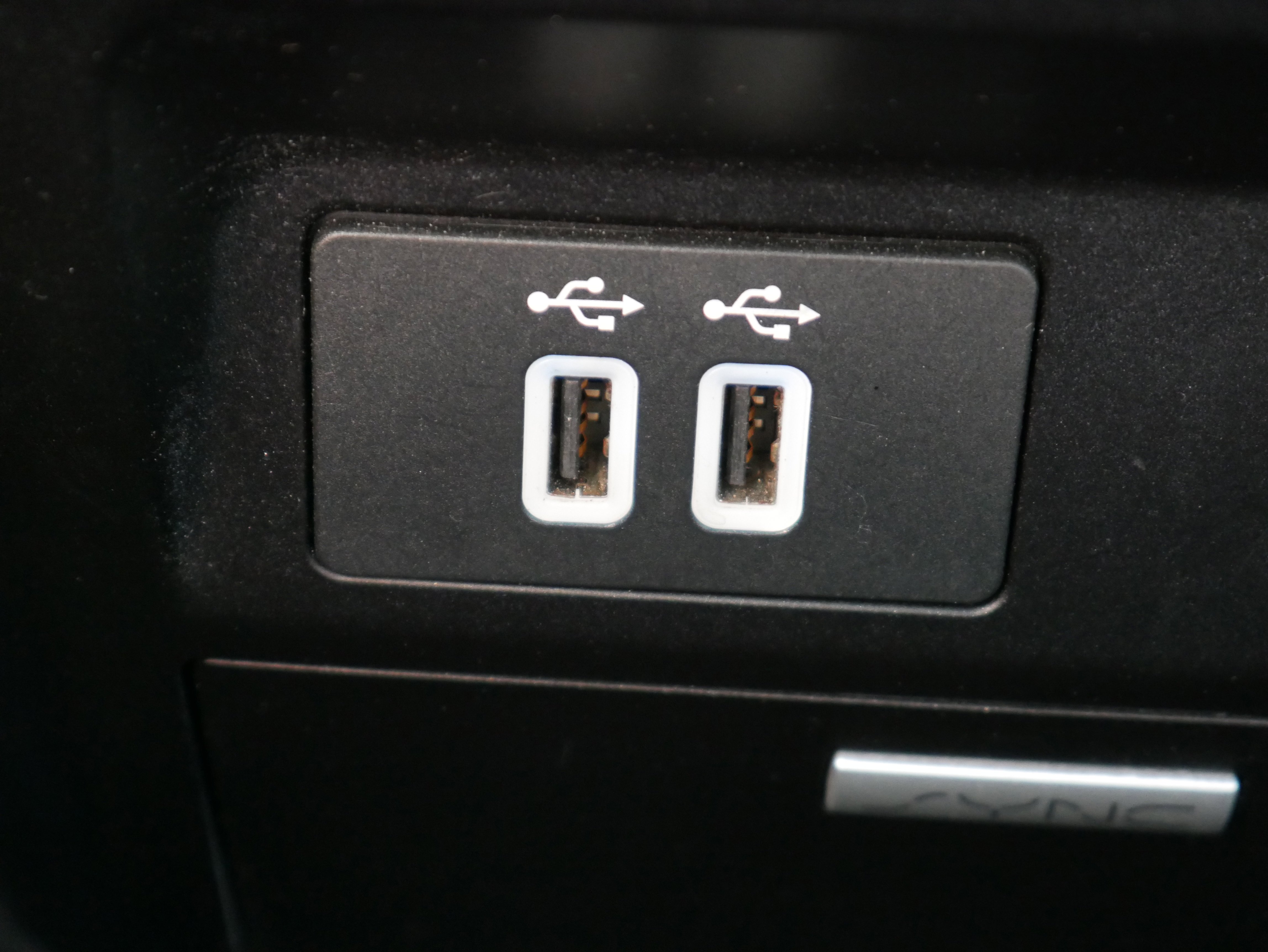 Used 2018 Wht Ford XL image 22