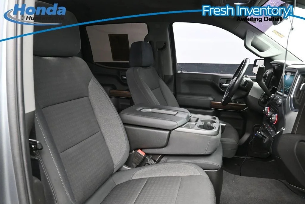 Used 2020 Steel Metallic Chevrolet RST image 12