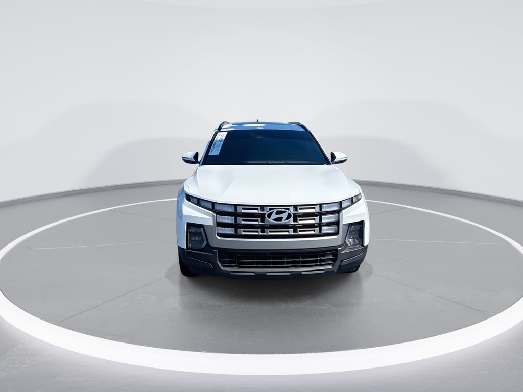 Used 2025 White Hyundai SEL image 3