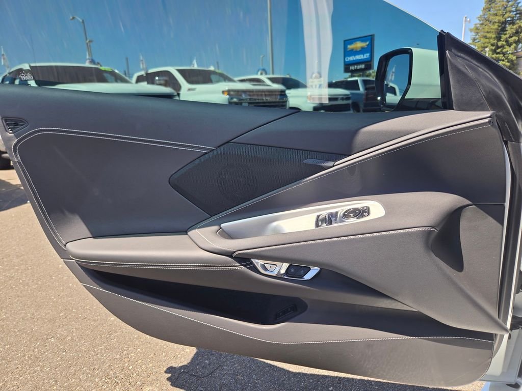 Used 2024 White Chevrolet Stingray image 12