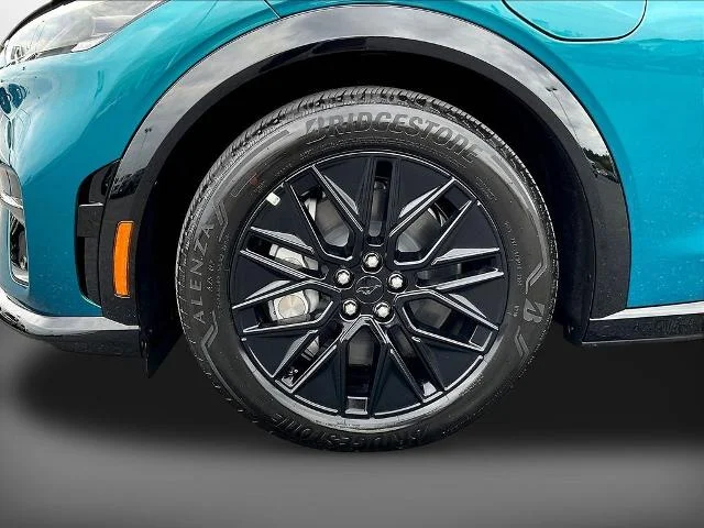 New 2026 Adriatic Blue Metallic Ford Premium image 55