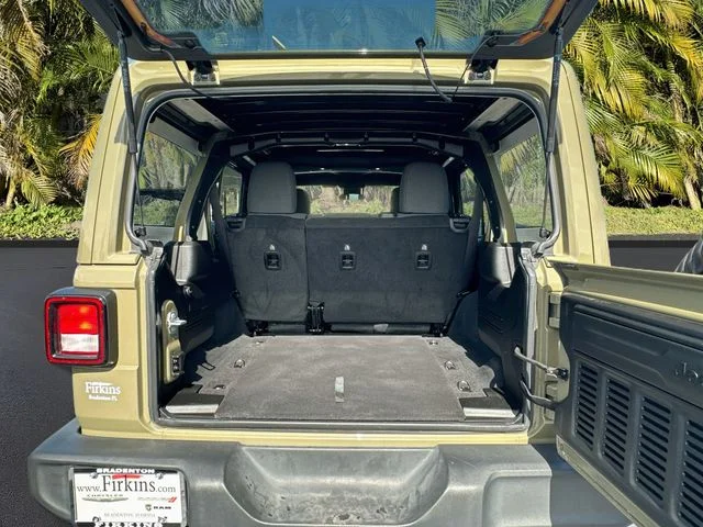 Certified Used 2025 Green Jeep Sport S image 26