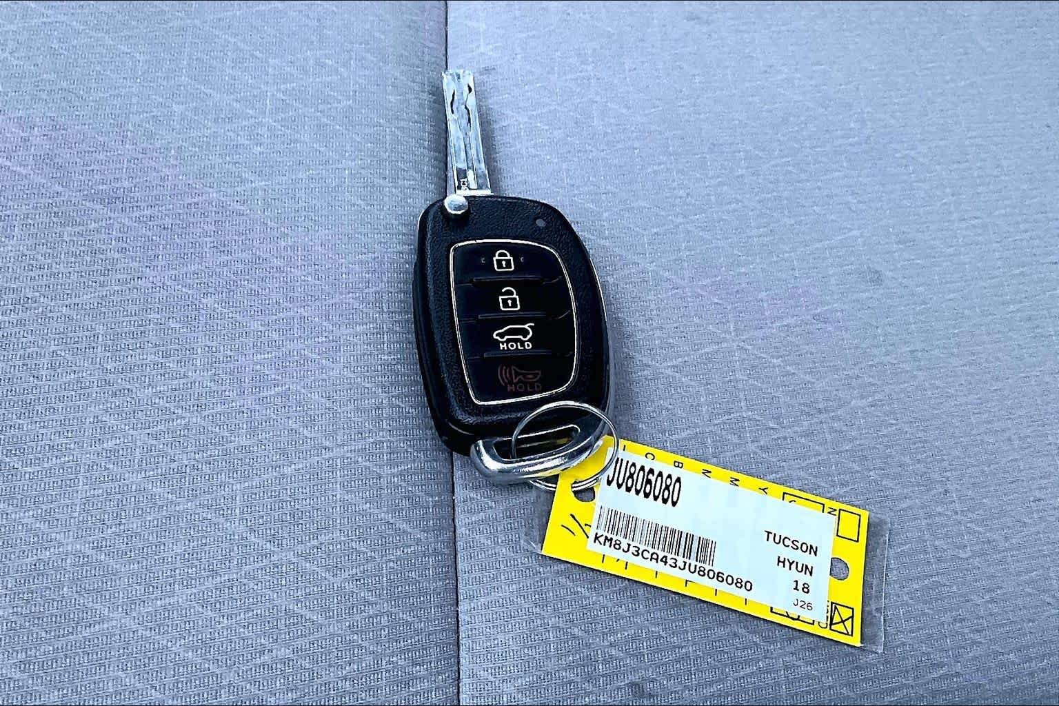 Used 2018 Molten Silver Hyundai SEL image 15