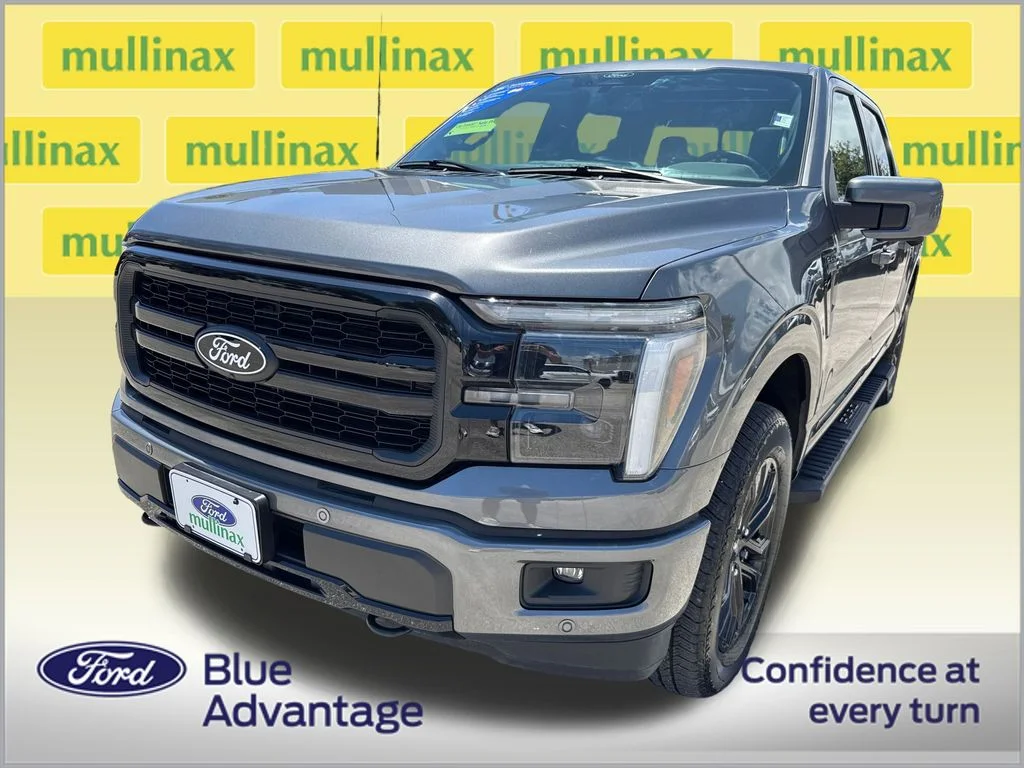 Certified Used 2025 Black Ford Lariat image 11