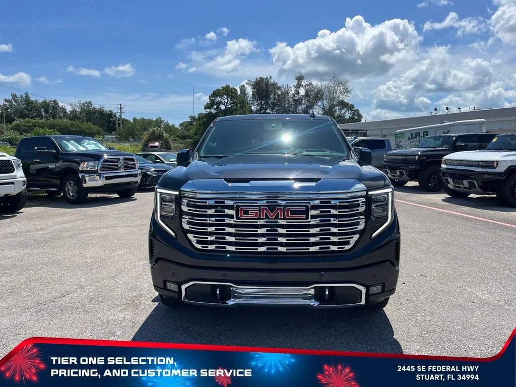 Used 2024 Titanium Rush Metallic GMC Denali image 3