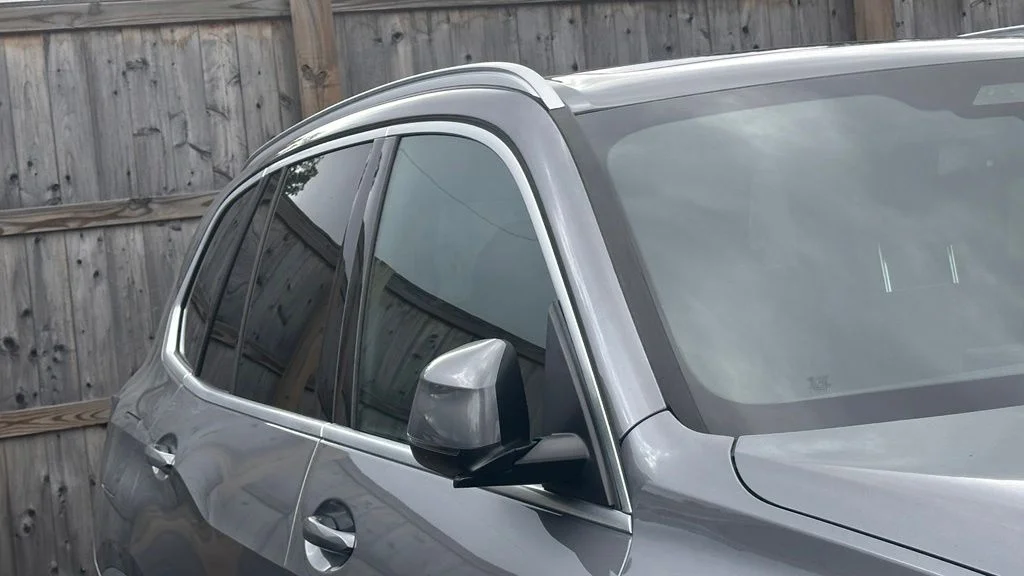 Used 2024 Skyscraper Gray Metallic BMW sDrive40i image 3