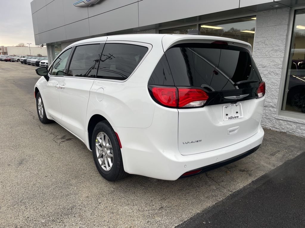 New 2026 Chrysler Voyager LX Passenger Van in Greensburg #C6104