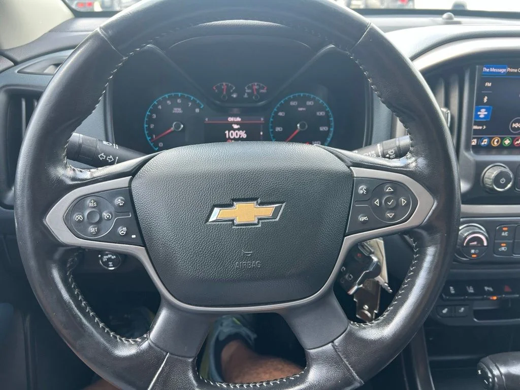 Used 2021 White Chevrolet Z71 image 35