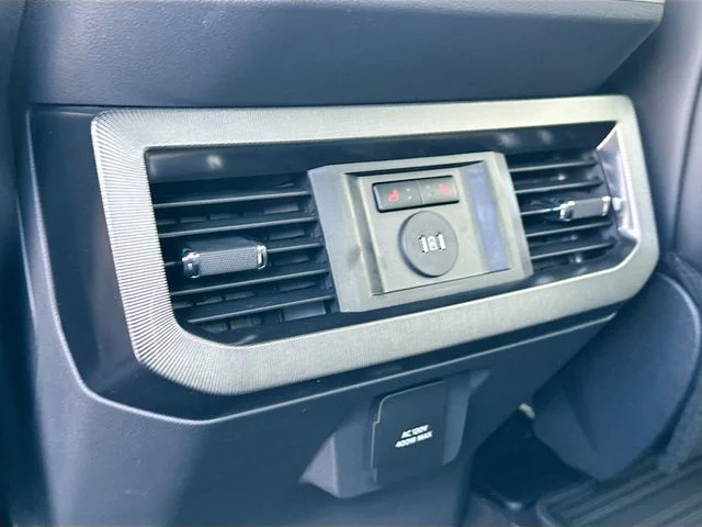 New 2026 Avalanche Ford Platinum image 18