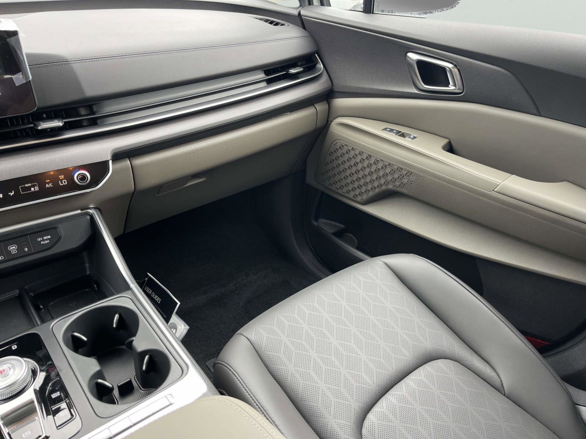 New 2026 Ivory Silver Kia EX image 15