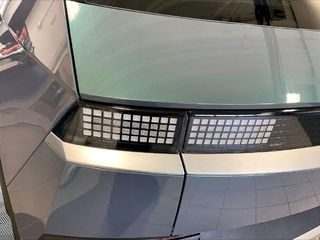 Used 2023 Green Hyundai SEL image 33