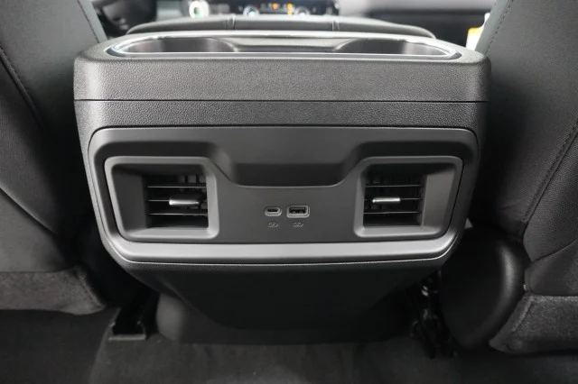 2026 Chevrolet Silverado 1500 LT - Photo 21