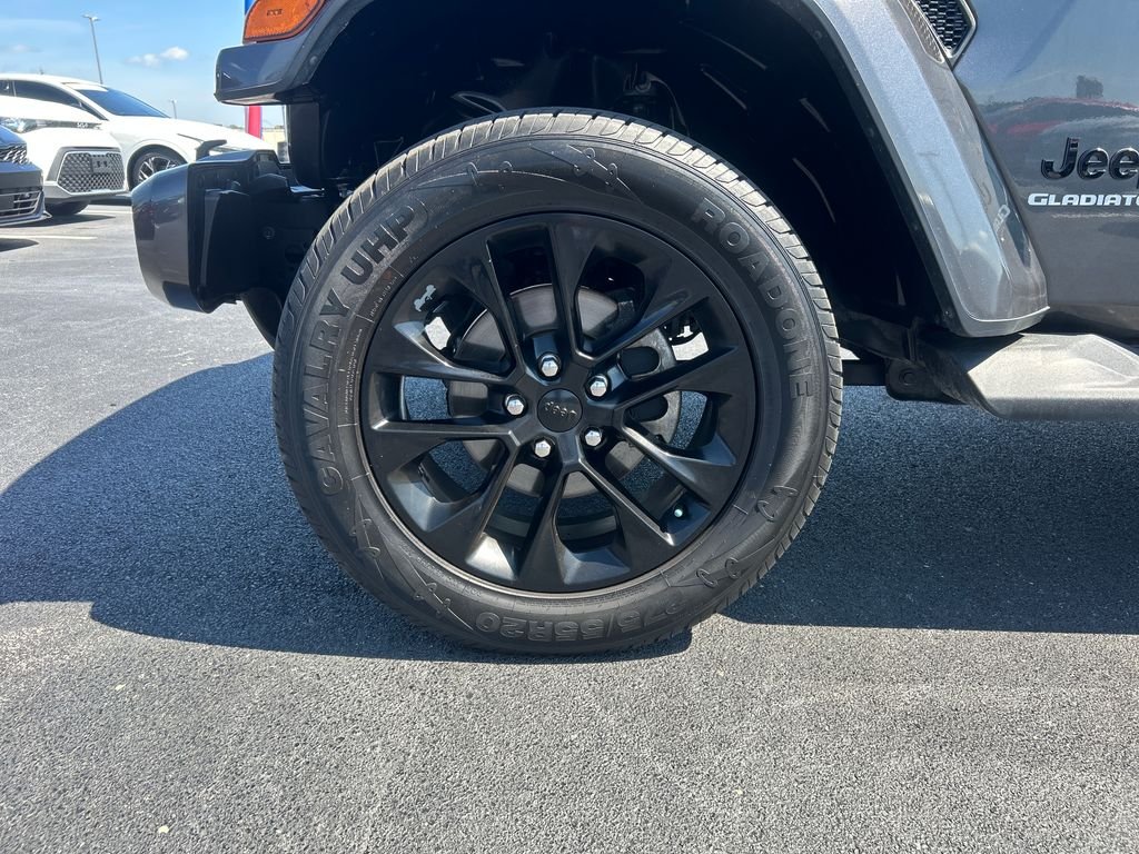 Used 2021 Gray Jeep Overland image 10