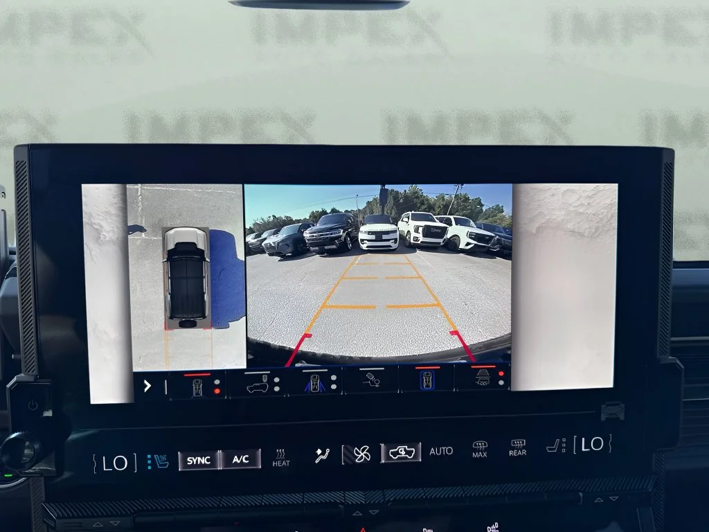 Used 2024 Black GMC 2X image 22
