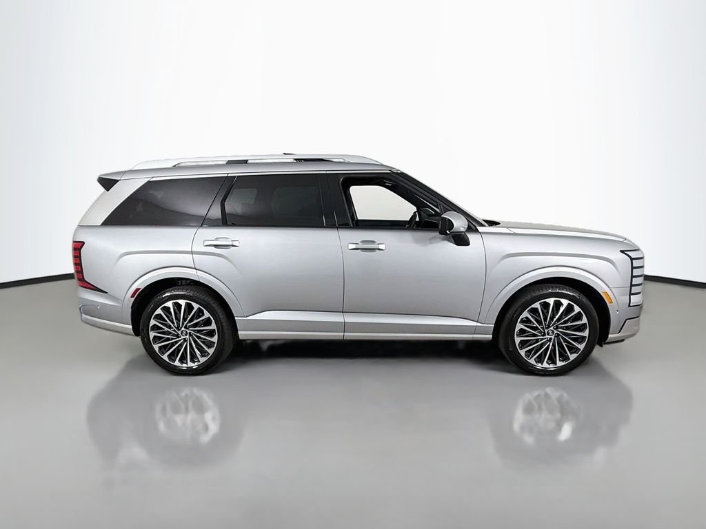New 2027 Shimmering Silver Hyundai Calligraphy image 8