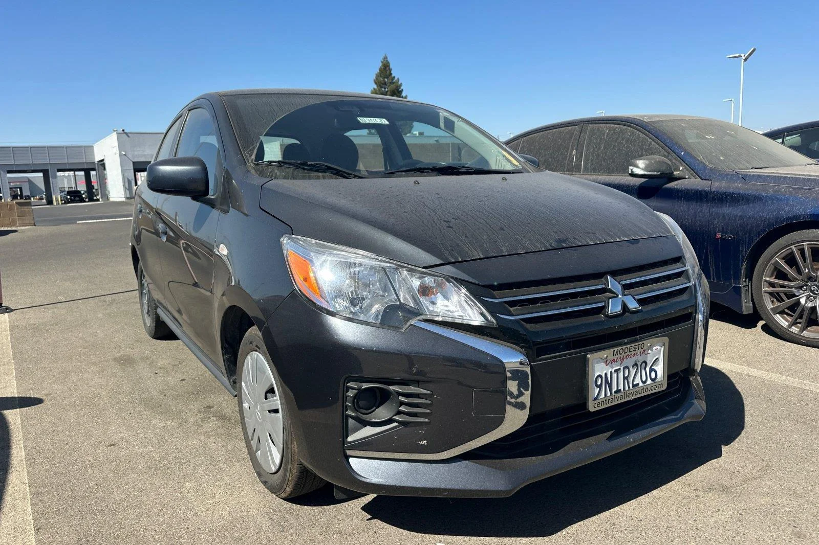 Used 2024 GRAY MITSUBISHI 4DR image 1