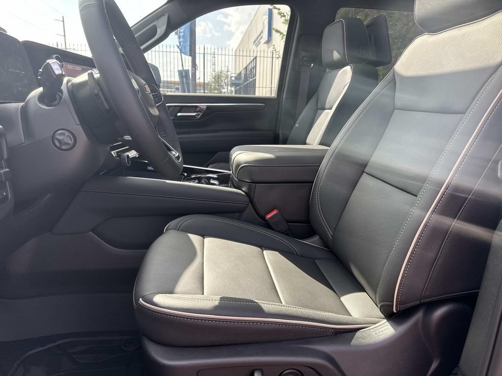 2026 Chevrolet Tahoe Premier - Photo 16