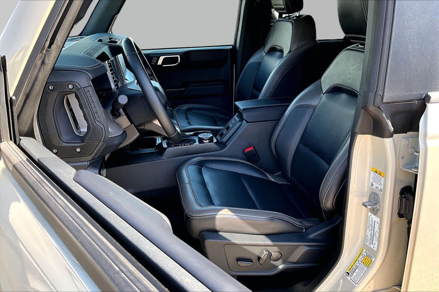 Used 2025 Desert Sand Ford Outer Banks image 8