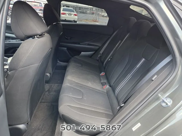 Used 2025 Gray Hyundai SEL Sport image 10