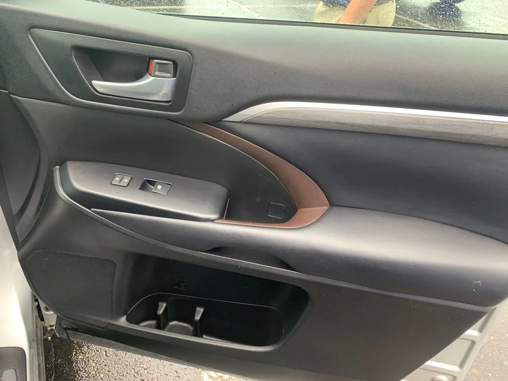Used 2018 Silver Toyota Limited image 20