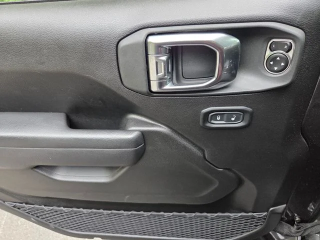 Used 2025 Gray Jeep Willys image 29