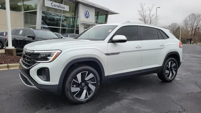 2026 Volkswagen Atlas Cross Sport 2.0T SE w/Technology