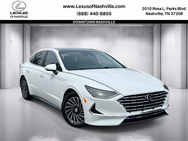 Used 2023 White Hyundai Limited image 1