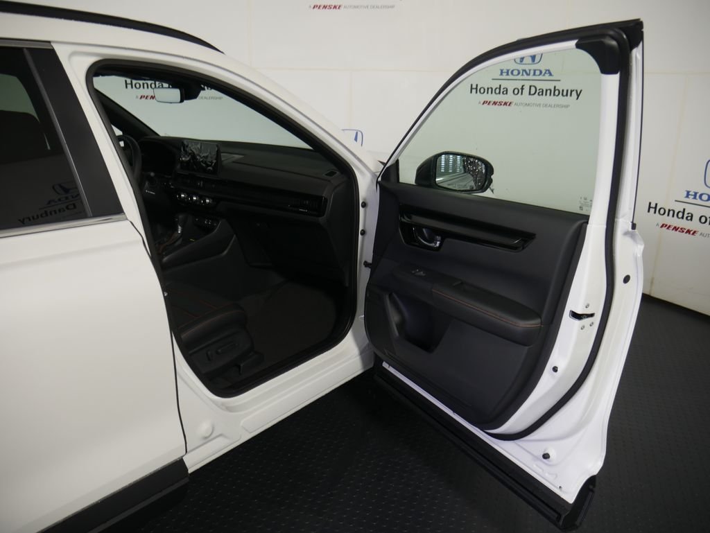New 2026 Platinum White Pearl Honda AWD Sport Touring Hybrid image 6
