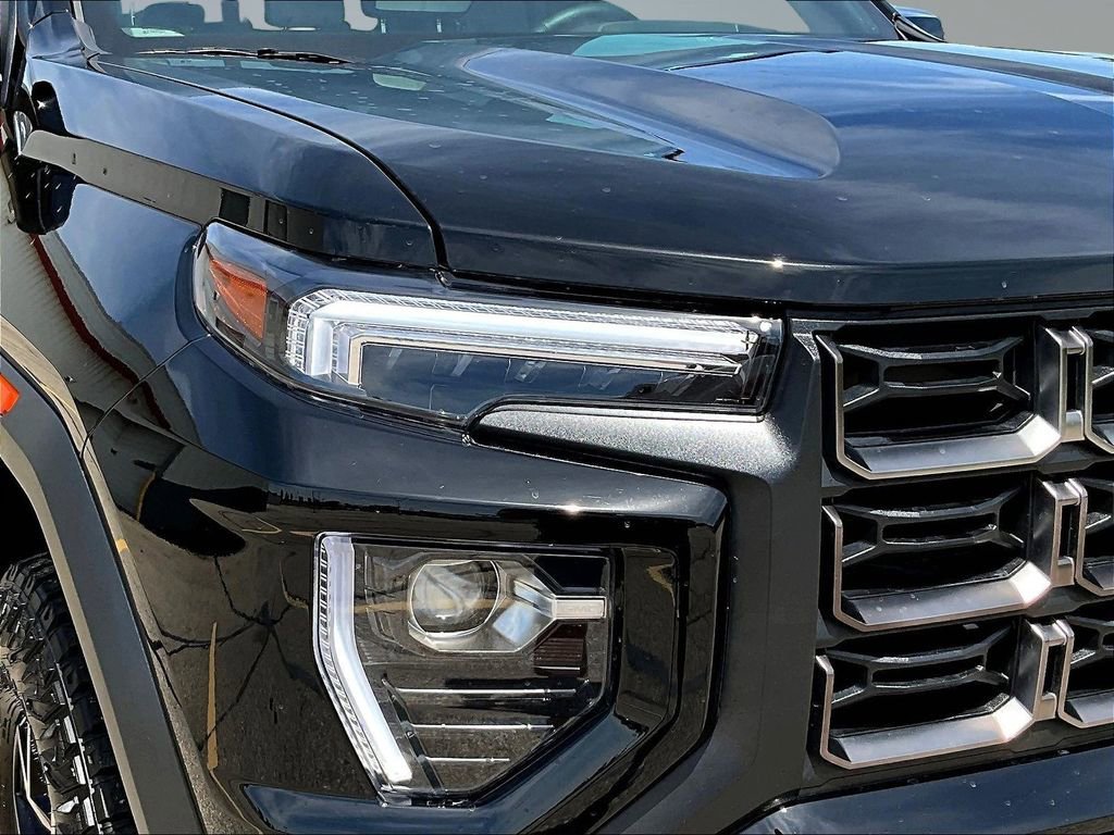 2024 GMC Canyon AT4X - Photo 35