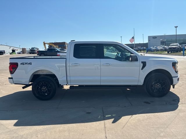 New 2026 White Ford XLT image 3