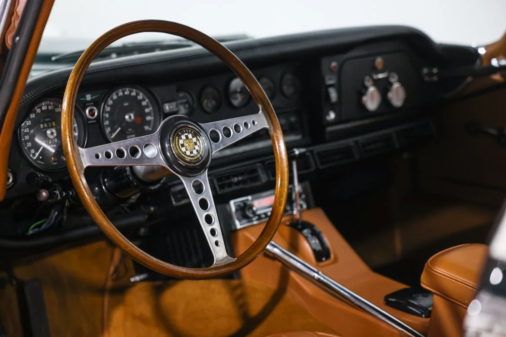 Used 1972 Green Jaguar  image 32