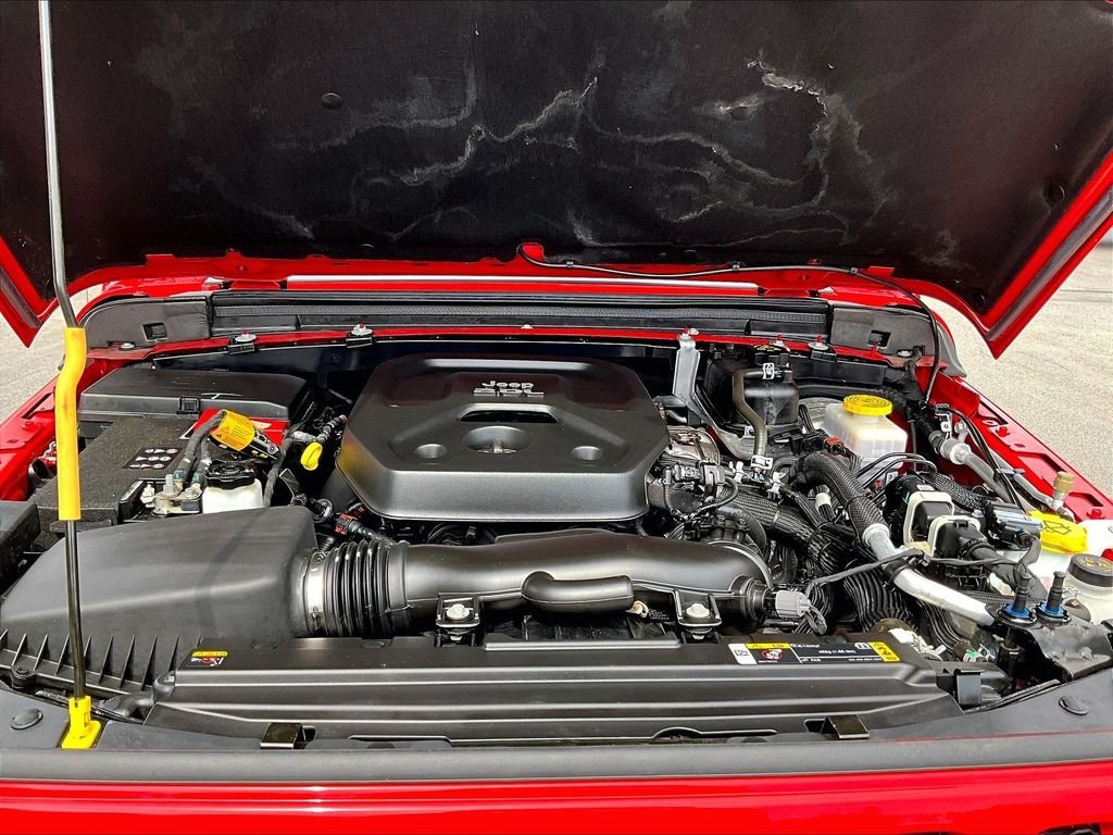 Used 2023 Firecracker Red Clearcoat Jeep Sport S image 34