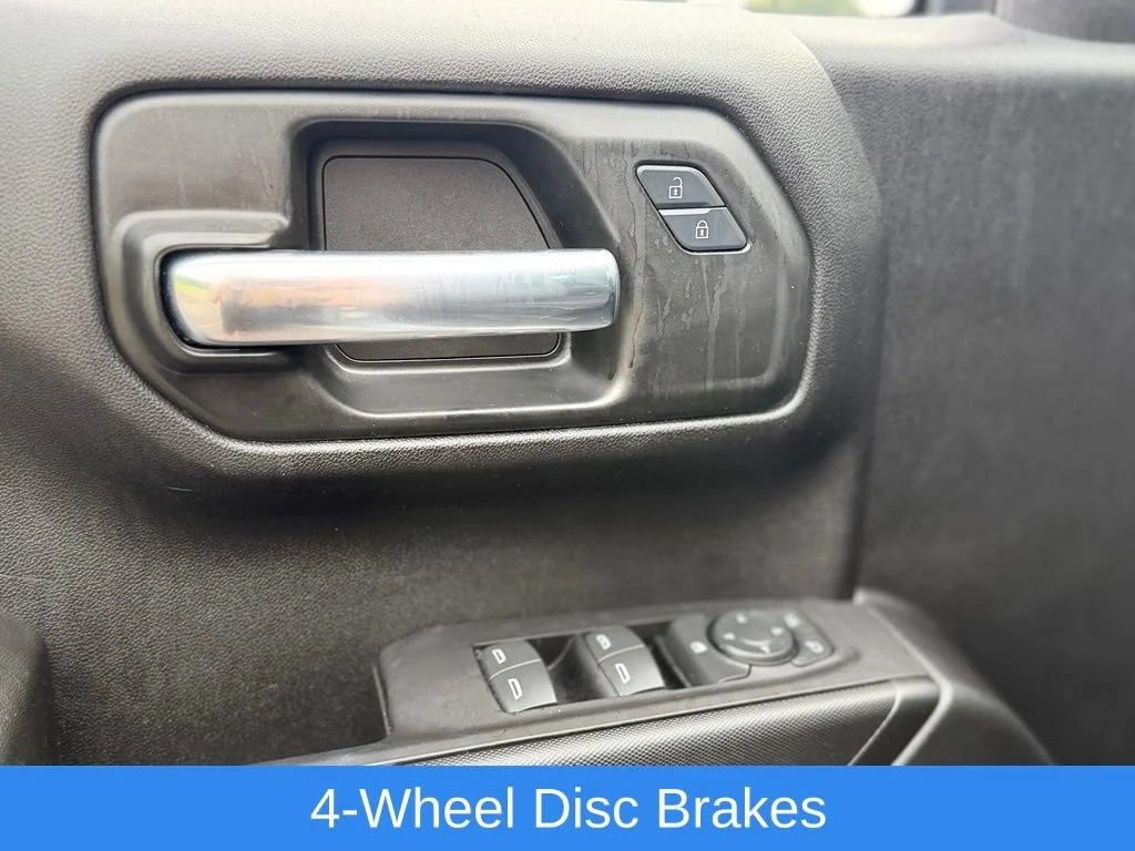Used 2025 Slate Gray Metallic Chevrolet Custom image 35