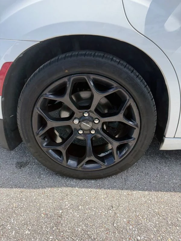 Used 2019  Chrysler Touring image 24