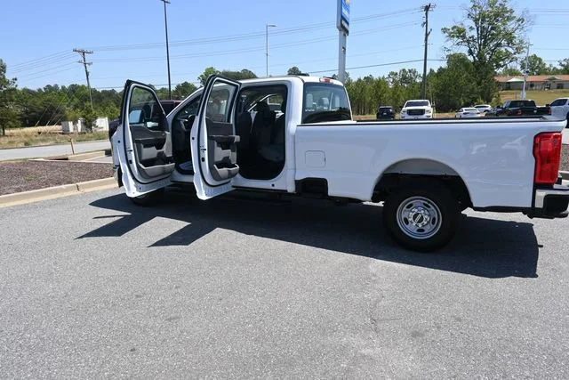 Used 2026 Oxford White Ford XL image 21