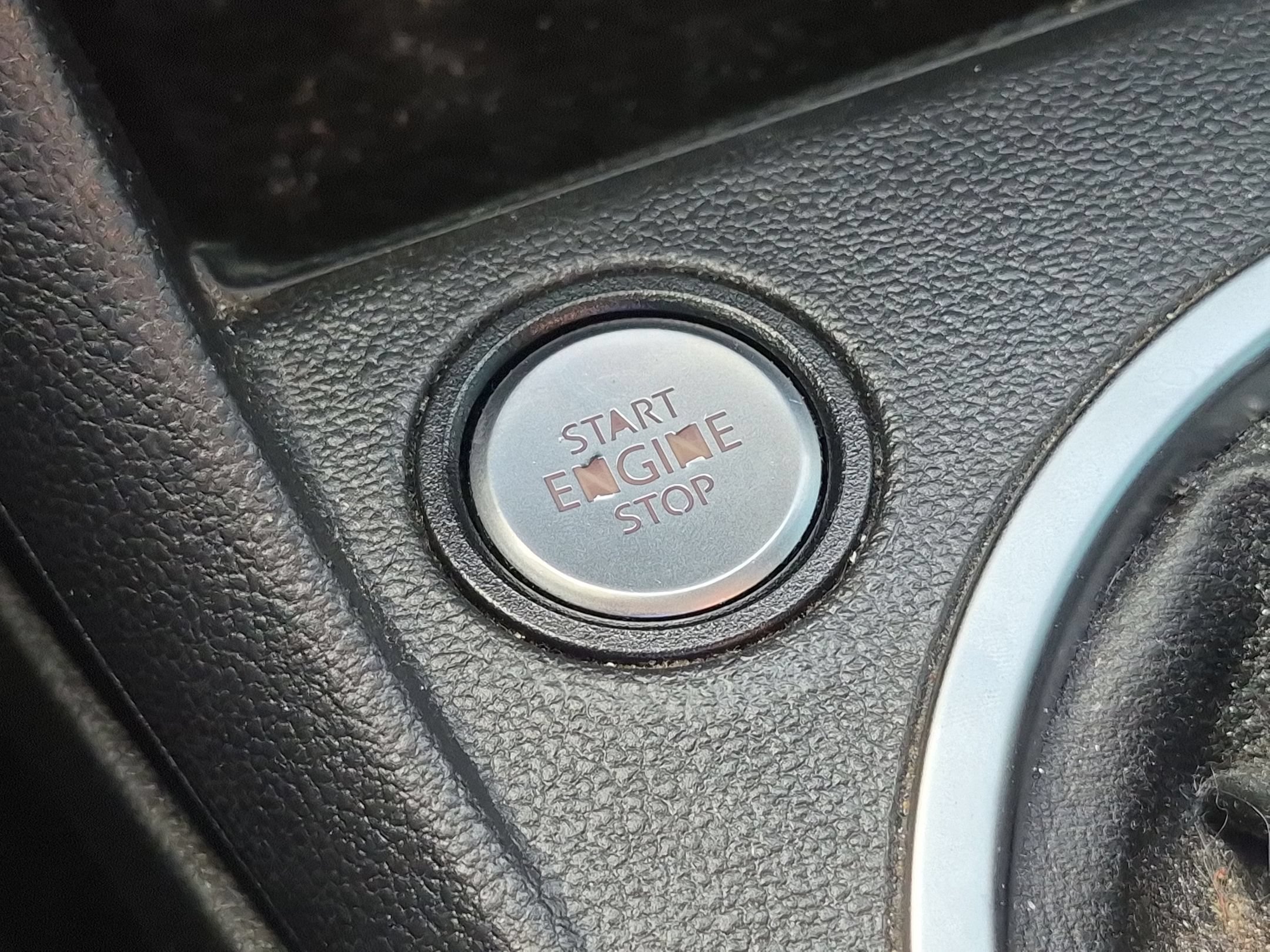 Used 2013 Silver Volkswagen 2.5L image 20