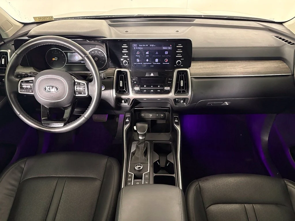 Used 2021 Silver Kia EX image 31