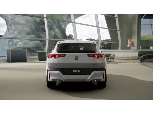 New 2026 White BMW X2 28i image 5