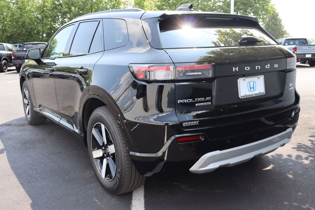 New 2026 Raven Black Honda Touring image 3