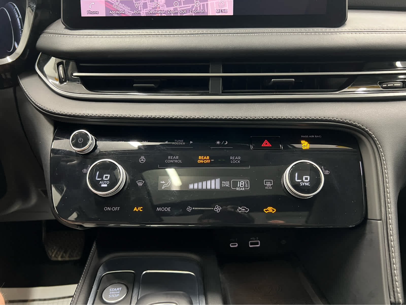 Used 2024 Mineral Black INFINITI LUXE image 33
