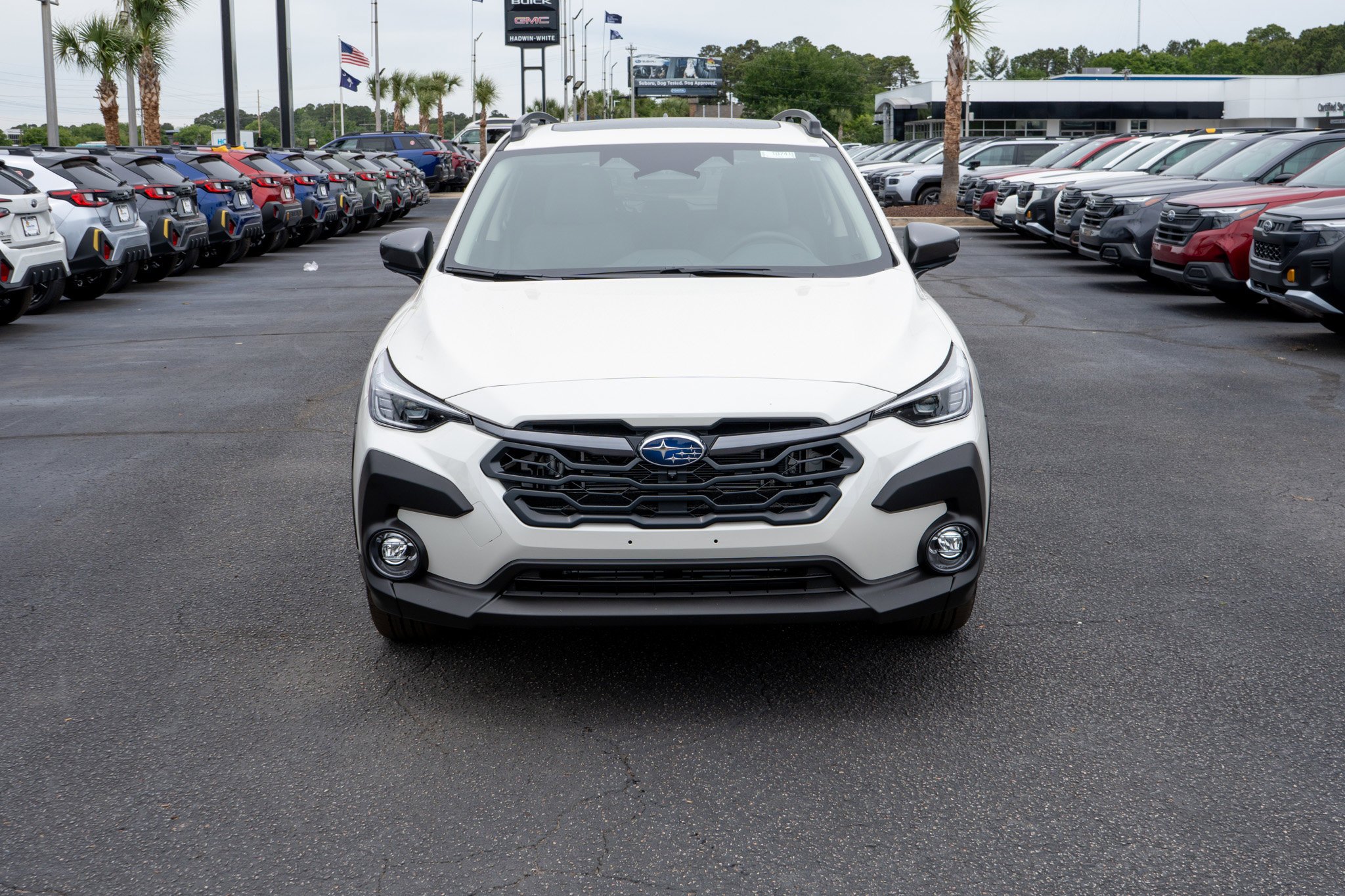 New 2026 CRYSTAL WHITE PEARL Subaru Limited Hybrid image 8