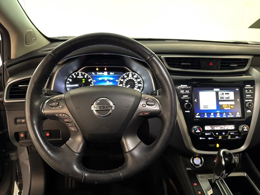 Certified Used 2021 Gray Nissan Platinum image 8