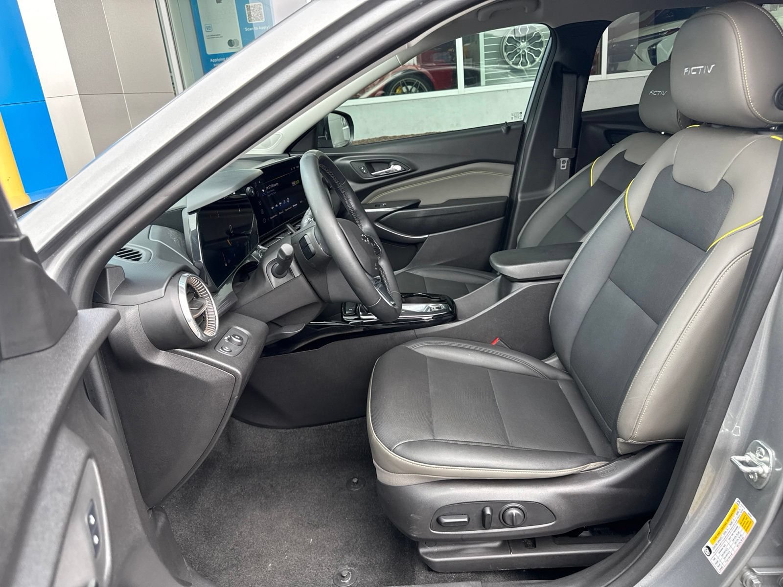 2025 Chevrolet Trax Activ - Photo 19