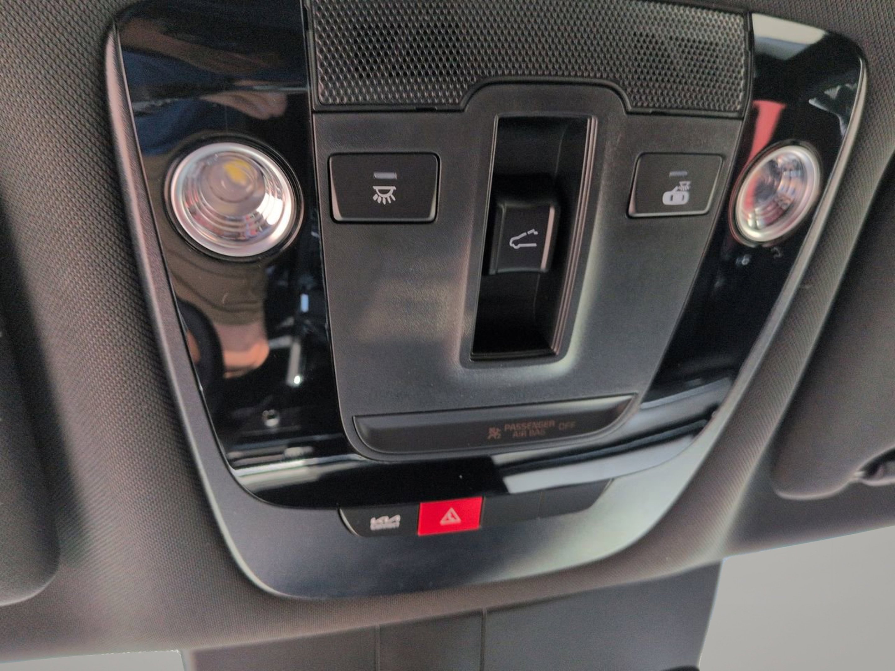 New 2026 Snow White Pearl Kia GT-Line image 24