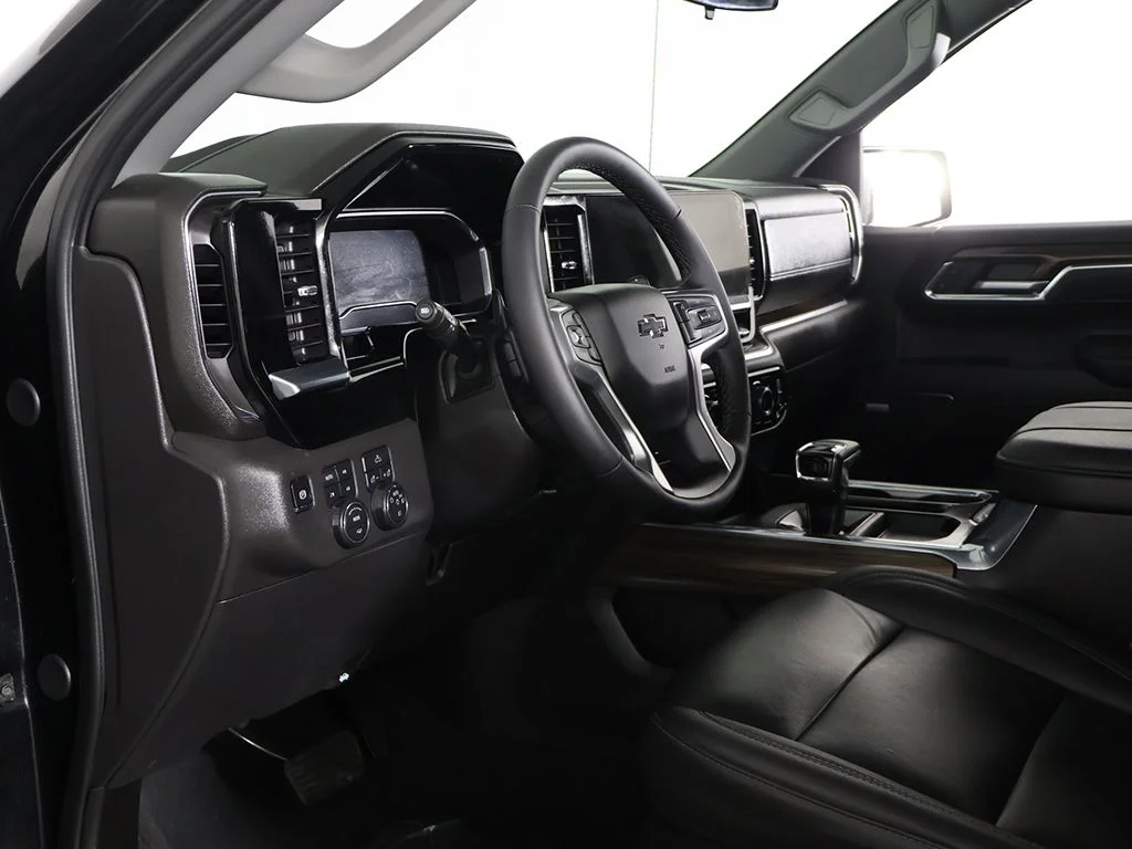 Used 2025 Black Chevrolet LT Trail Boss image 23