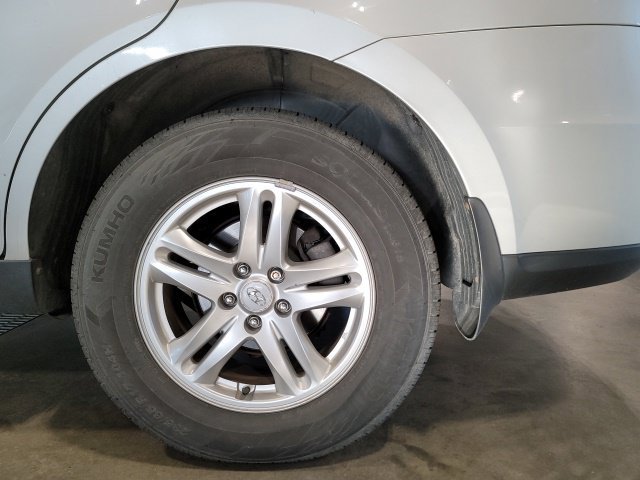 Used 2012 Moonstone Hyundai GLS image 13